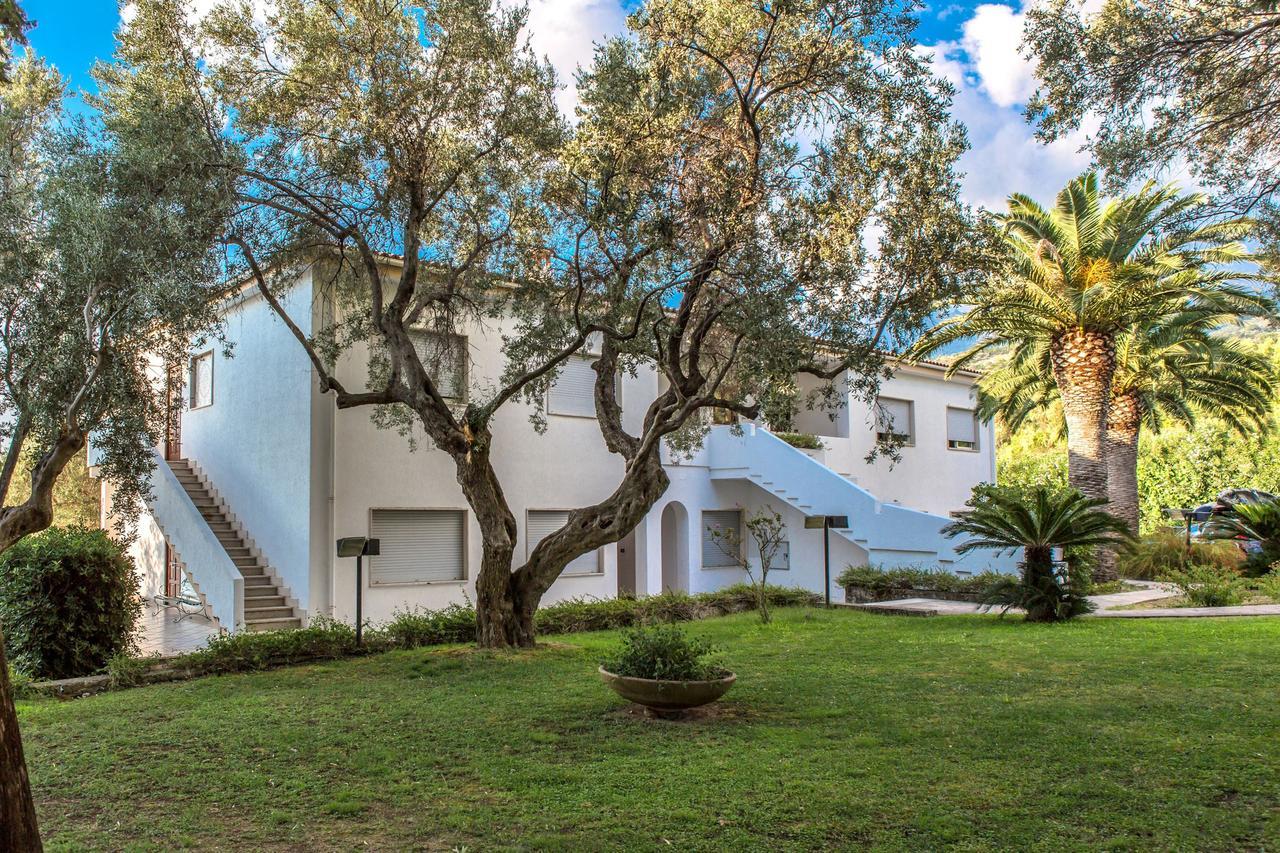 Club Residence La Castellana Belvedere Marittimo Kültér fotó